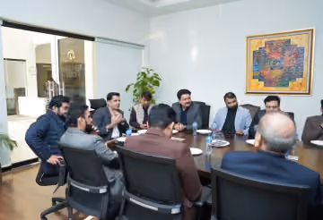 Boardroom · partner briefing